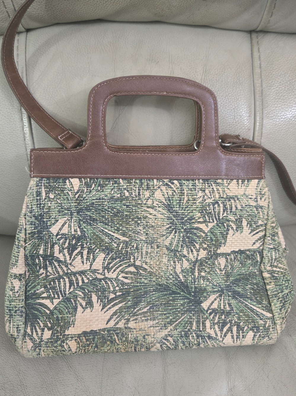 Liz Claiborne Vintage Green Palm-Print Tote with Brown Trim